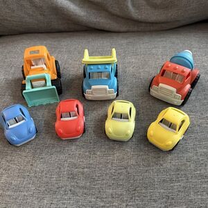 Lot Of 7- VGC plastic toy construction trucks and cars